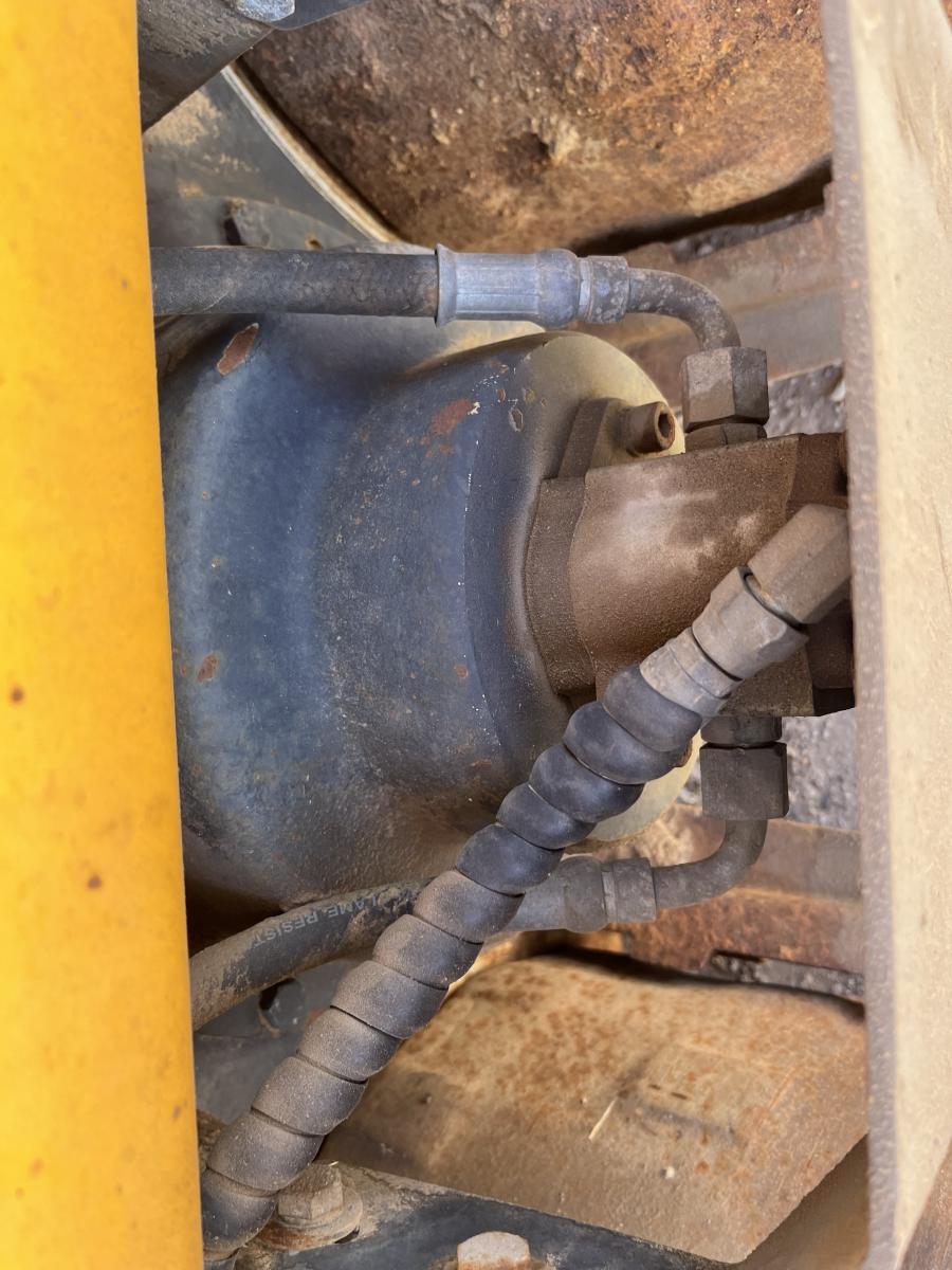 ./imagenes/INVOICE/2019/18111/STONE BULLDOG TR34R (8).JPG